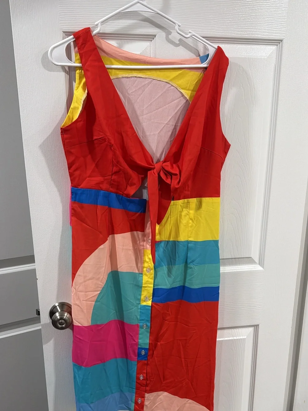 Colorblock Sleeveless Midi Dress in Red and Multicolor